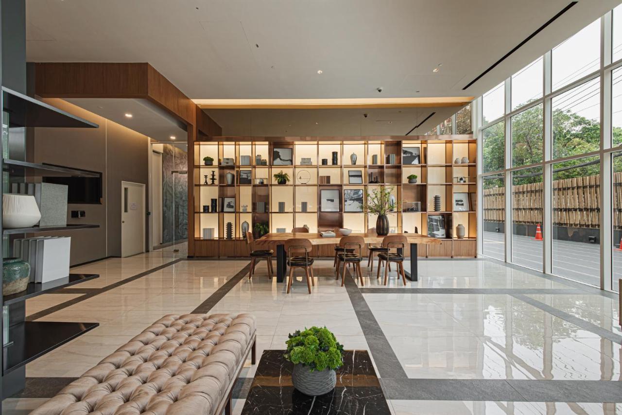 Siamese Exclusive 42 Aparthotel Bangkok Exterior photo